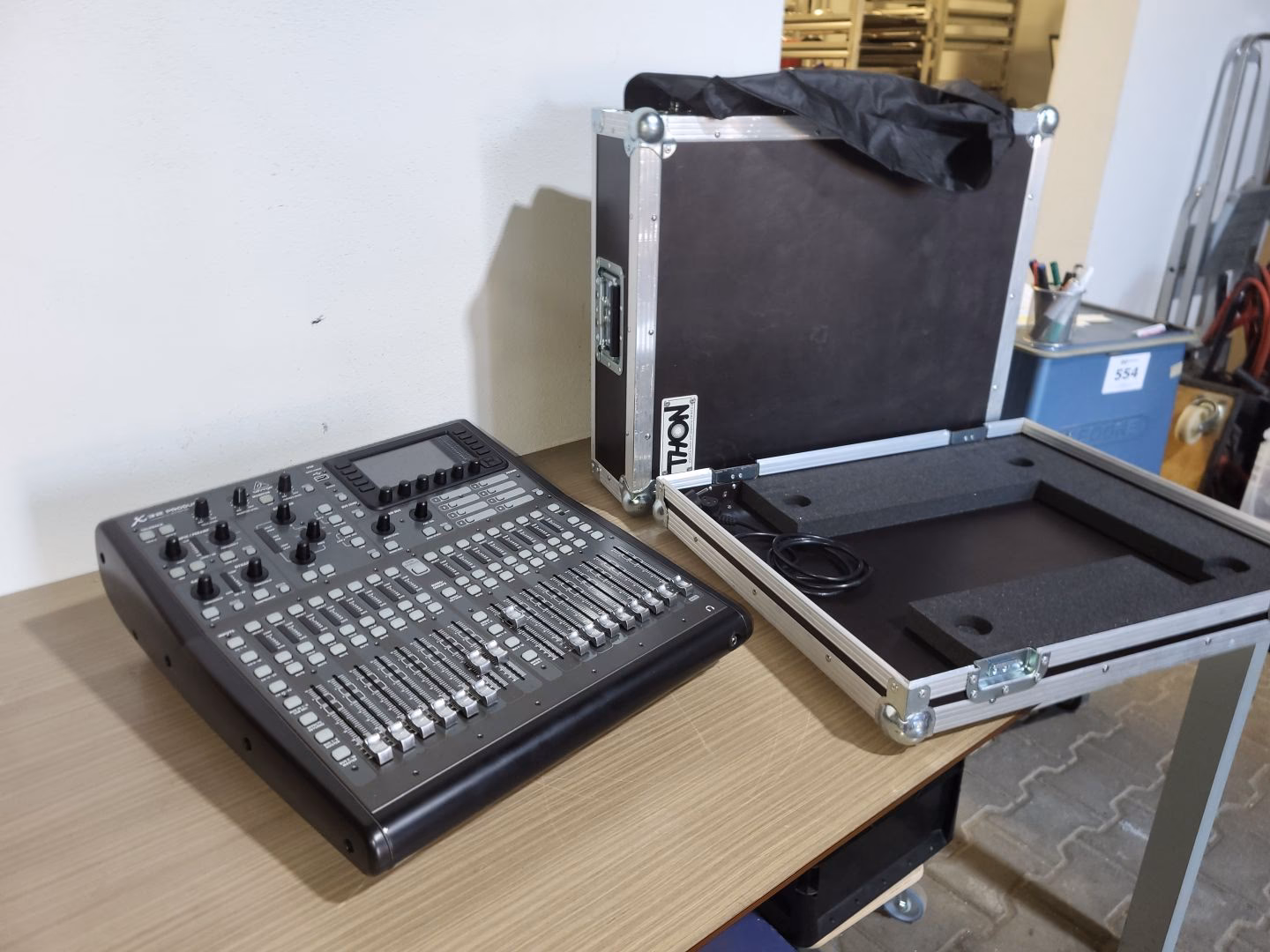 Ist Staples insolvent?