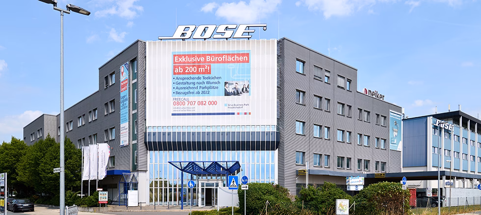 Wie viele Mitarbeiter hat die Stadt Friedrichsdorf?