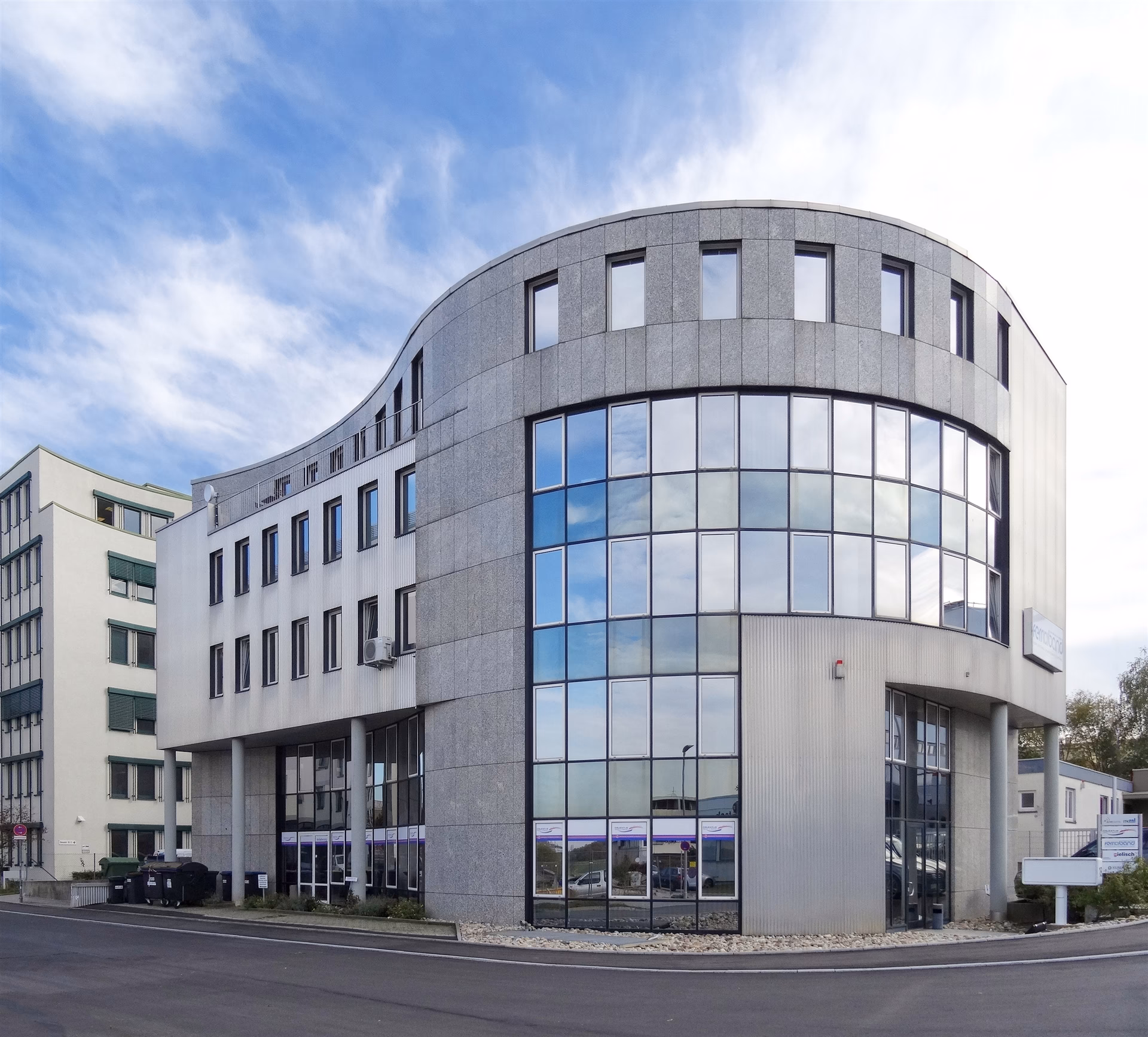 Wie viele Einwohner hat Leinfelden-Echterdingen?