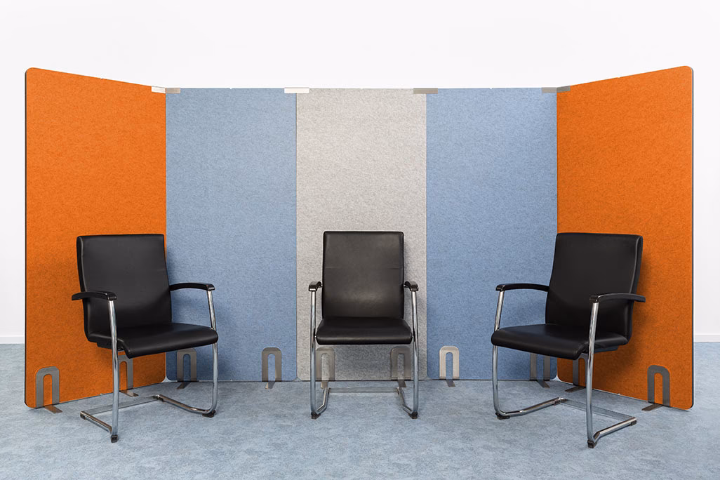 Was schluckt den Schall im Büro?