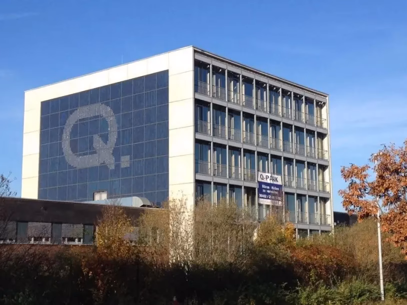 Wie hieß Bitterfeld früher?