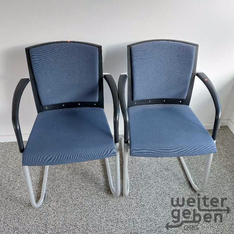 Wo kann ich Sachspenden für die Ukraine in Frankfurt abgeben?