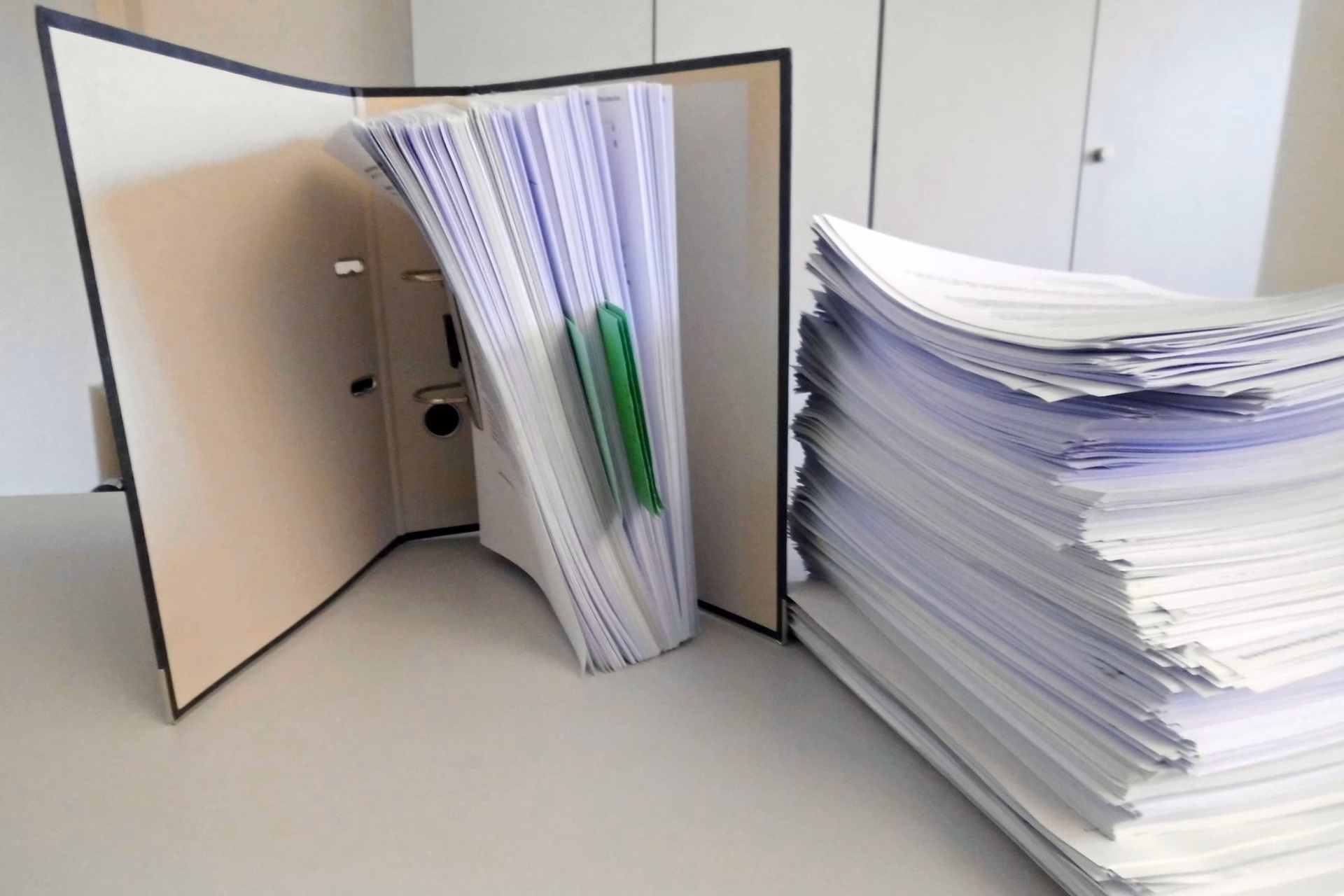 Welche Farben sind im Corporate Design der TU Braunschweig verwendet?