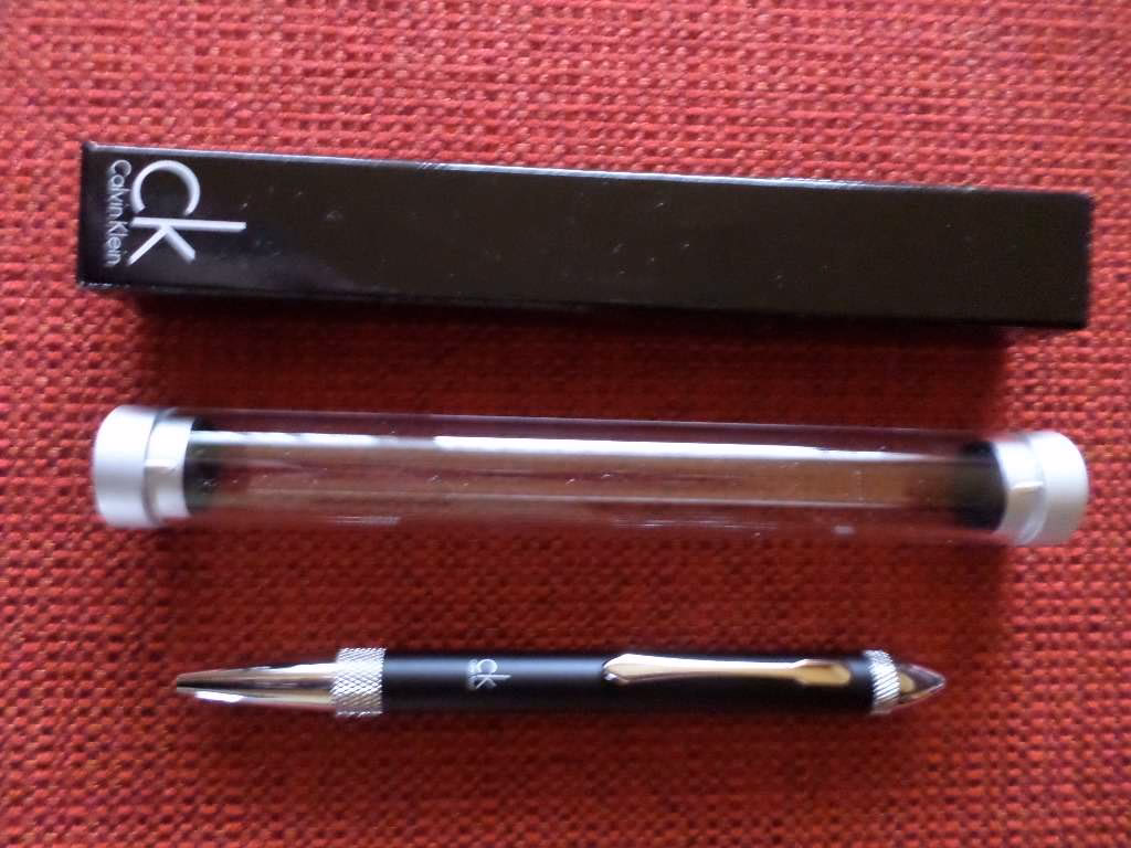 Warum ist Calvin Klein so teuer?