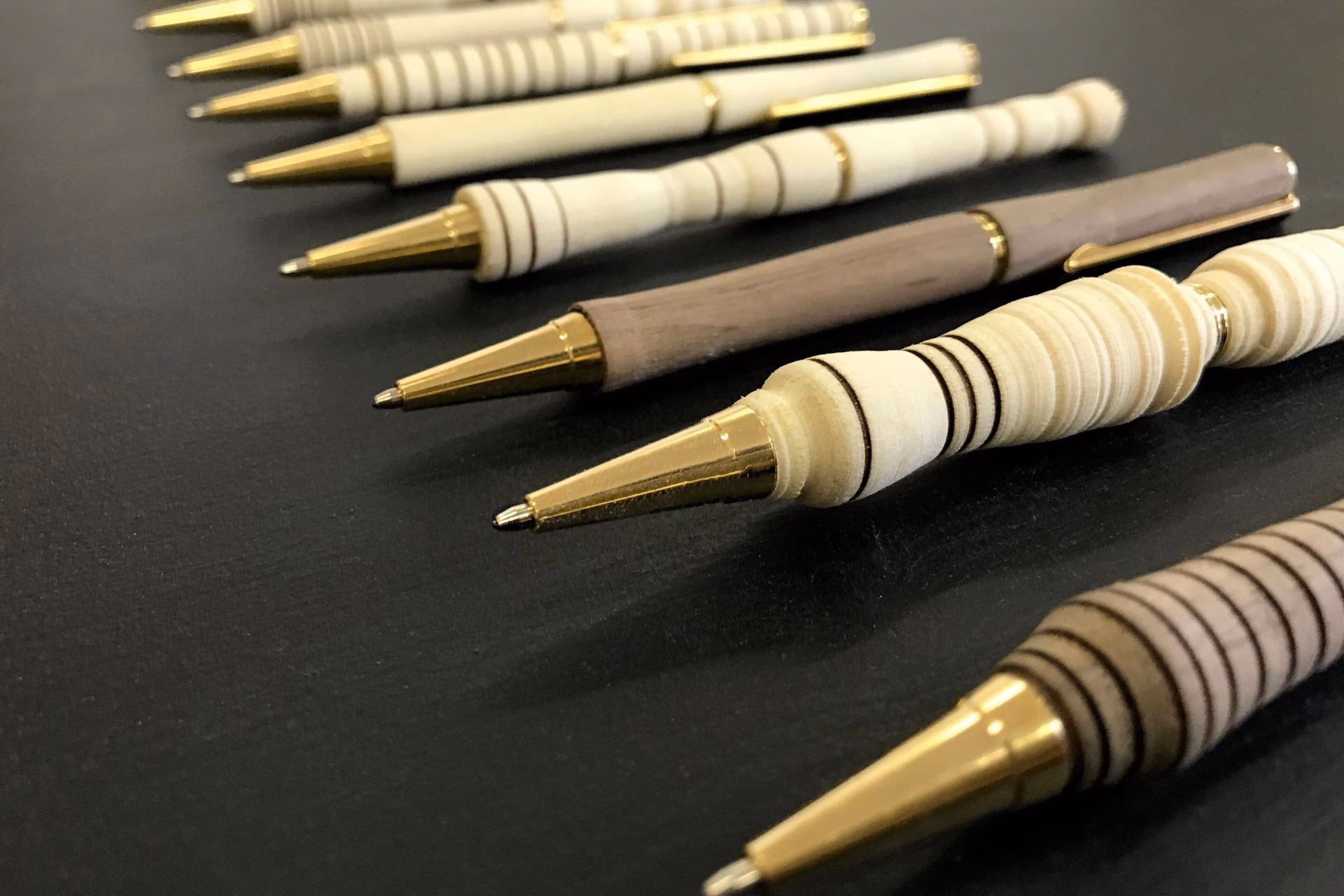 Wo gibt es Miraculous?