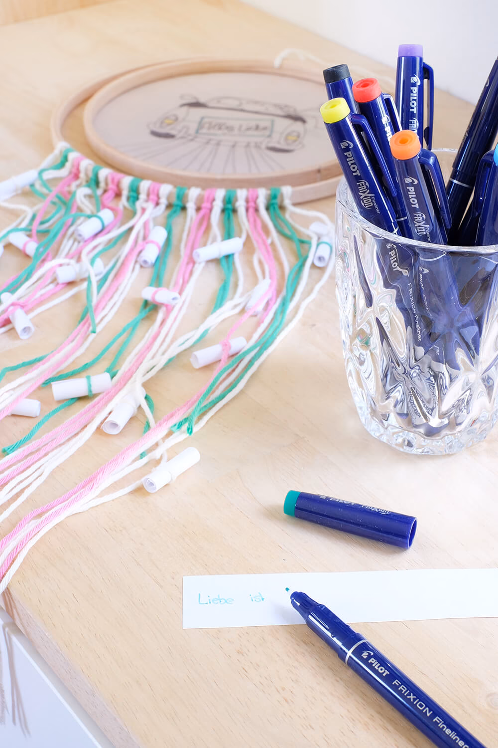 Welchen Stift sollte ich für ein Hochzeitsgästebuch verwenden?