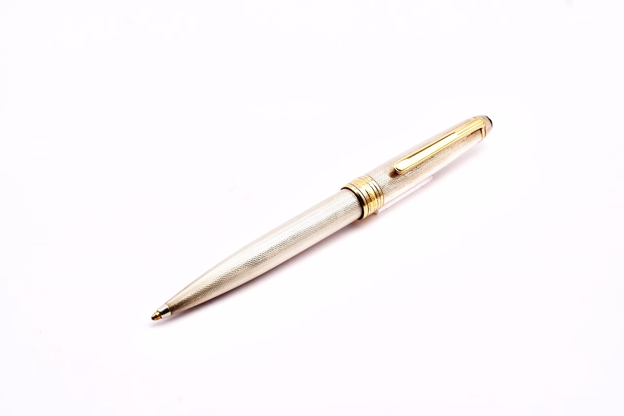 Wie erkennt man altes Silber?