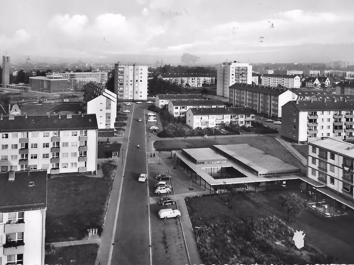 Wer entwickelte 1447 in Mainz die Druckerpresse?