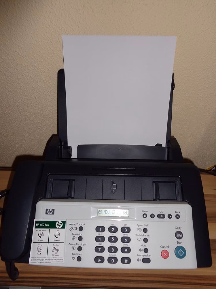 Wie lege ich Papier in einen Fax ein?