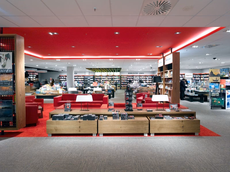 Welche Geschäfte gibt es in den Bahnhofspassagen Potsdam?